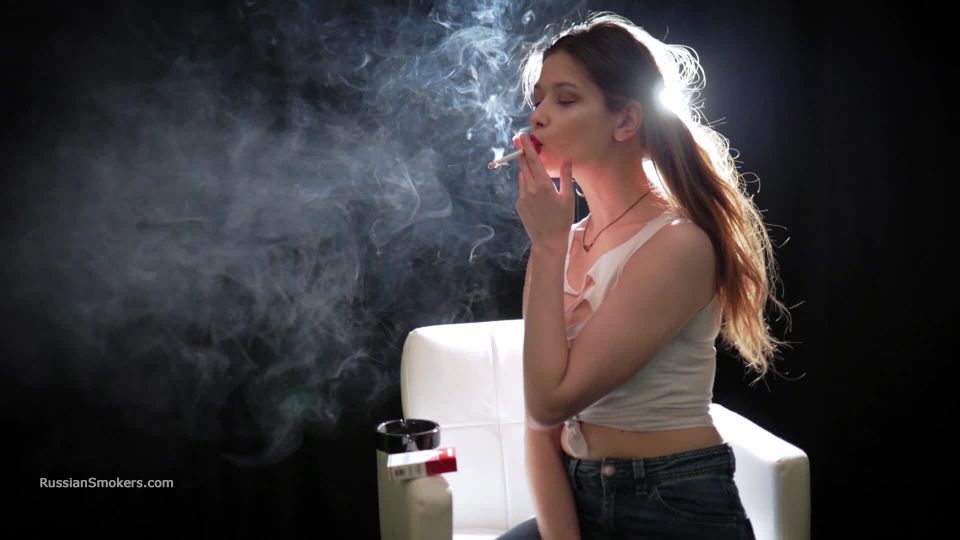 4 smoking fetish clips with Irina in this new compilation RussianSmokers