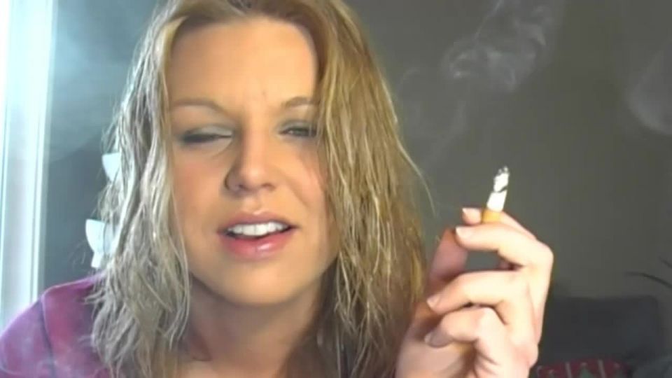 Jessica Video #28 1000 Cigarettes