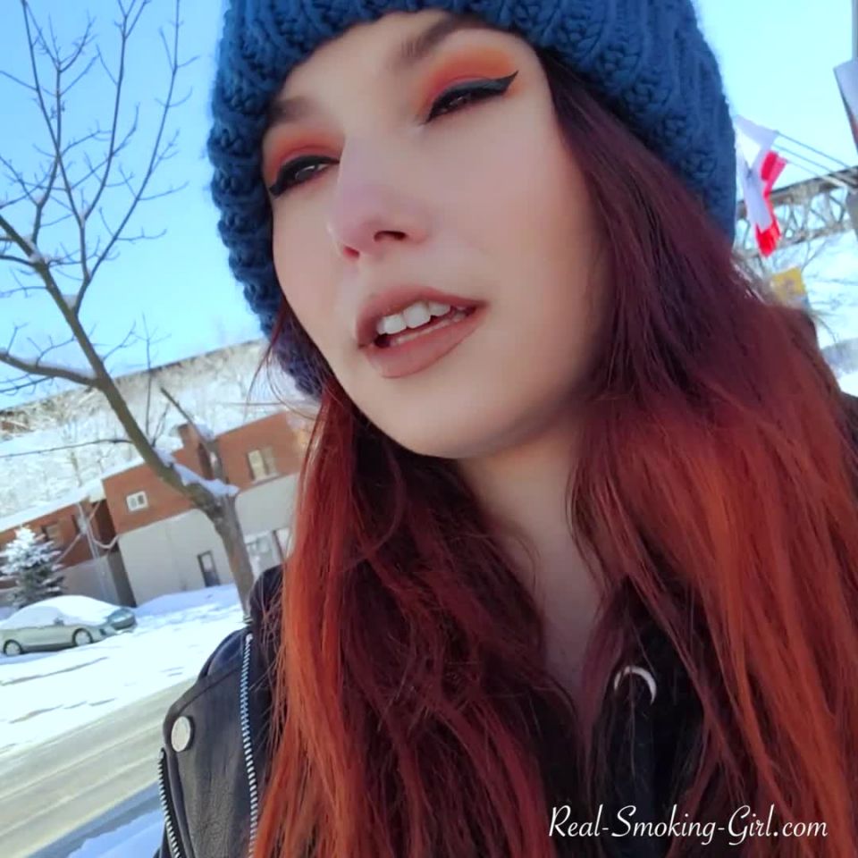 New Nails Real Smoking Girl