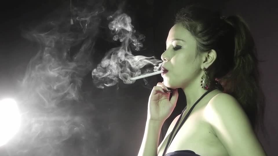Diddi’s Deep Drags Smoking Kittens Productions