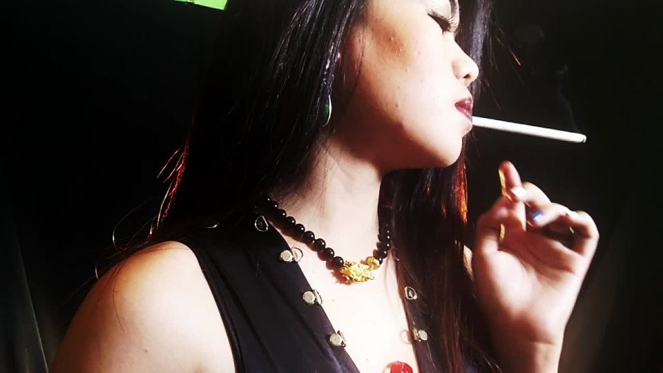 Kiana Sassy and Classy, Cont. Smoking Kittens Productions