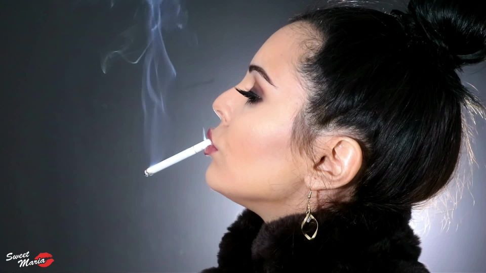 Menthols smoke break Sweet Maria