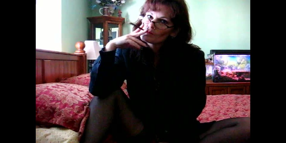 More Tit Belisama Smoking