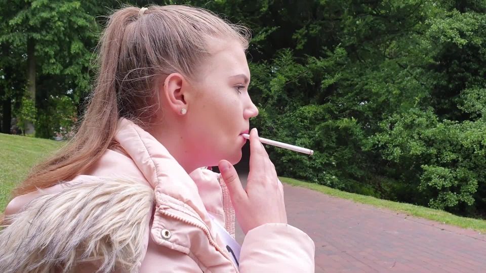 Maraeve smoking