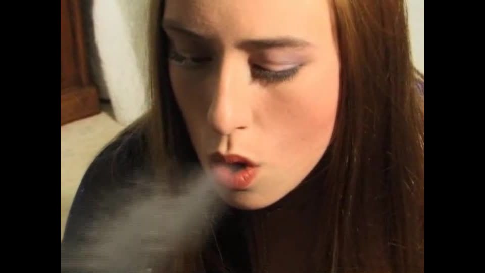 Rebecca & Fiona Smoking Model House #041