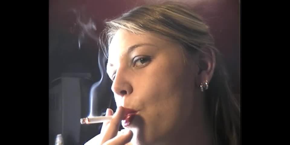 Jessica Video #17 1000 Cigarettes