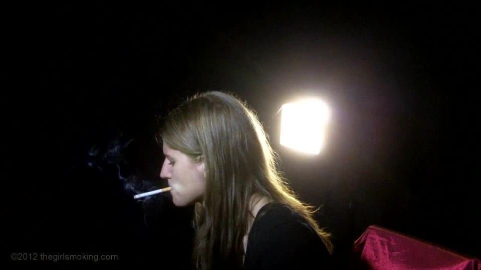 Video #6 Hands free TheGirlSmoking