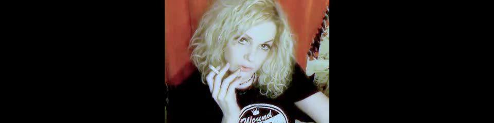 Marlboro Little Star Annie Vox