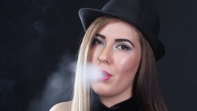 Gyla 2 Studio Smoke